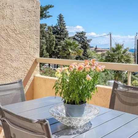 펜션 T3 Duplex 18m2 Terrace With Sea View Close To The *